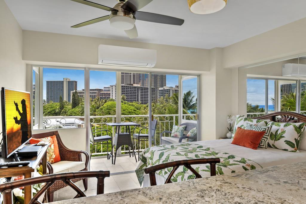 شقة هونولولو  في Waikiki Shore 515 Beachfront & Upgrade المظهر الخارجي الصورة